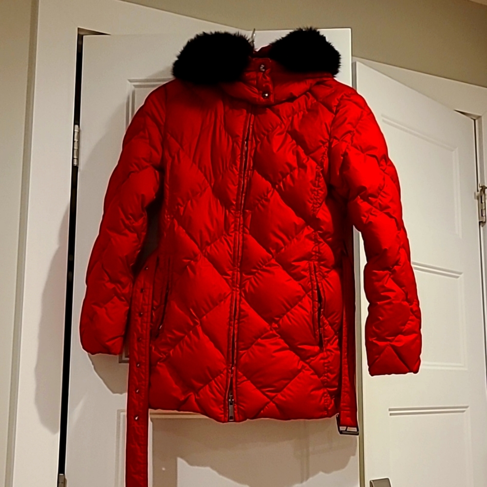 Burberry London Puffer coat with custom black fox hood trim size M